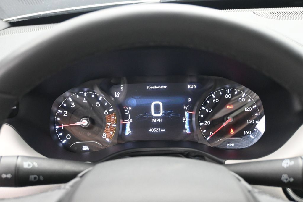 Used 2025 Jeep Compass Limited AWD/4WD image 12