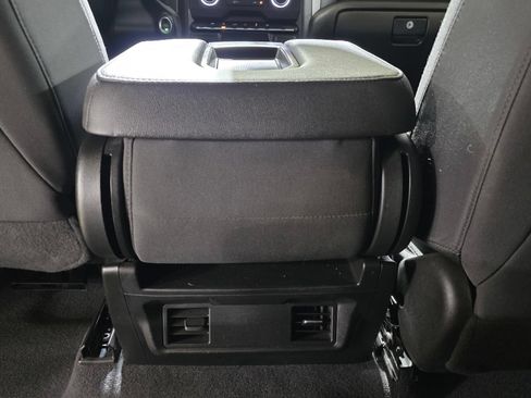 Used 2022 Chevrolet Silverado 1500 Custom w/ LPO, Dark Essentials Package RWD image 18
