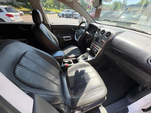 Used 2014 Chevrolet Captiva Sport LT w/ Convenience Package FWD image 19