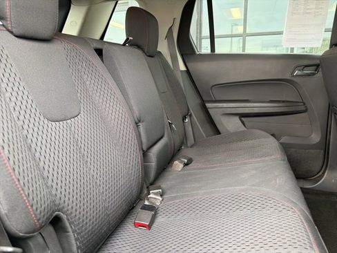 Used 2015 GMC Terrain SLE image 9