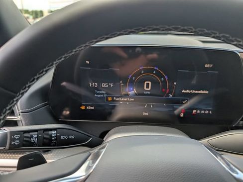 New 2027 Chevrolet Traverse LT w/ Driver Confidence Package FWD image 18