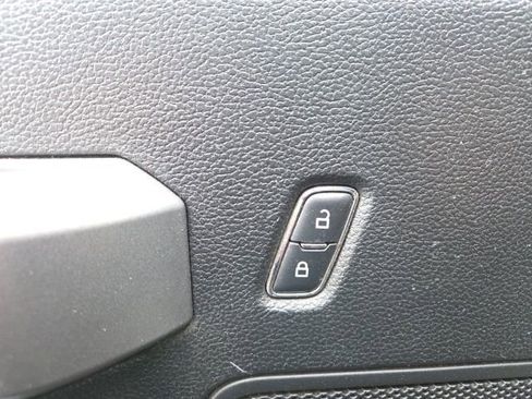 Used 2015 Ford F150 XLT w/ Equipment Group 301A Mid image 26