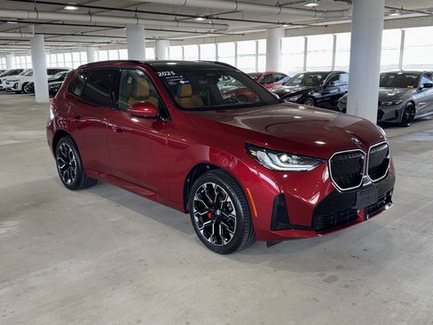 Certified 2025 BMW X3 xDrive30i w/ Premium Package image 2