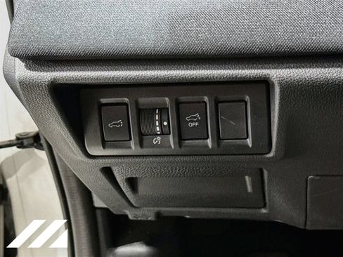 Used 2024 Subaru Outback Premium w/ Popular Package #1 AWD/4WD image 10