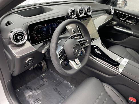 New 2026 Mercedes-Benz GLC 43 AMG 4MATIC Coupe image 19