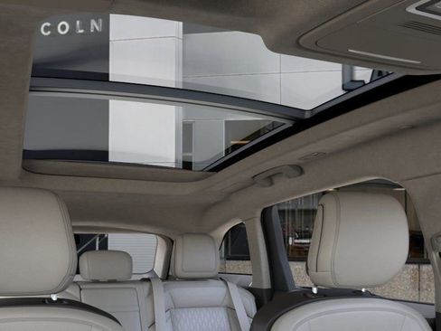 New 2026 Lincoln Nautilus Black Label w/ Jet Appearance Package image 9