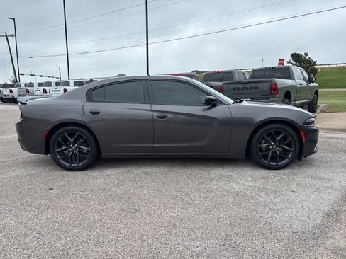 Used 2023 Dodge Charger SXT w/ Blacktop Package RWD image 6