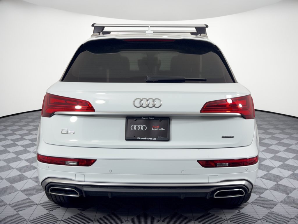 Used 2024 Audi Q5 e Premium Plus w/ Premium Plus Package AWD/4WD image 11