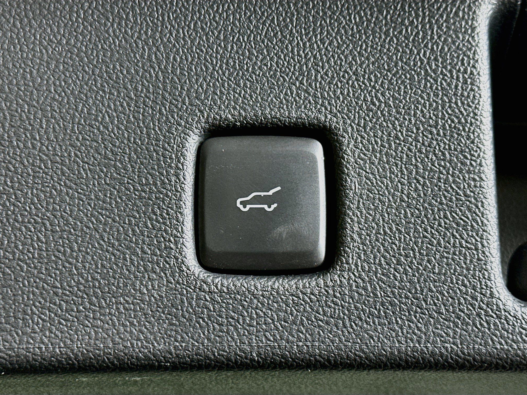 Used 2024 Ford Escape Active FWD image 29