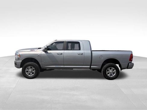 Used 2023 RAM 2500 Laramie AWD/4WD image 13