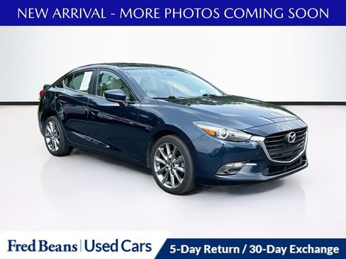 Used 2018 MAZDA MAZDA3 Grand Touring FWD image 1