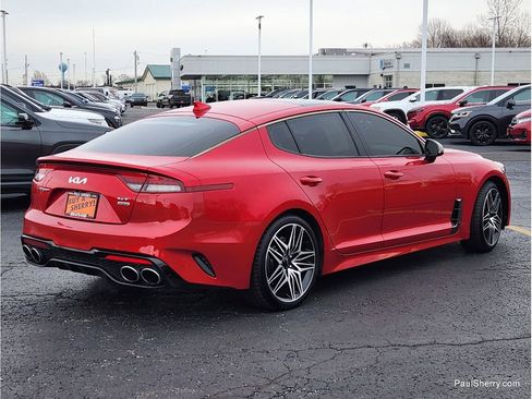 Used 2022 Kia Stinger GT2 image 11