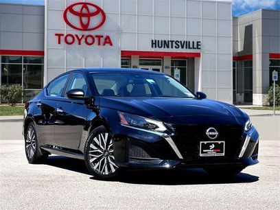 Used 2025 Nissan Altima 2.5 SV