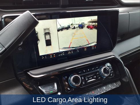 Used 2024 GMC Sierra 2500 AT4X AWD/4WD image 27