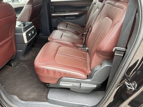 Used 2023 Ford Expedition Max Limited RWD image 31