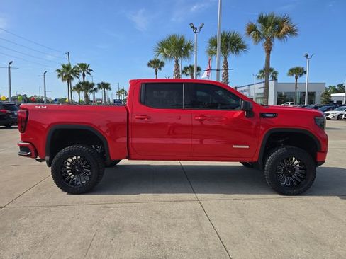 Used 2024 GMC Sierra 1500 Elevation w/ Max Trailering Package AWD/4WD image 2