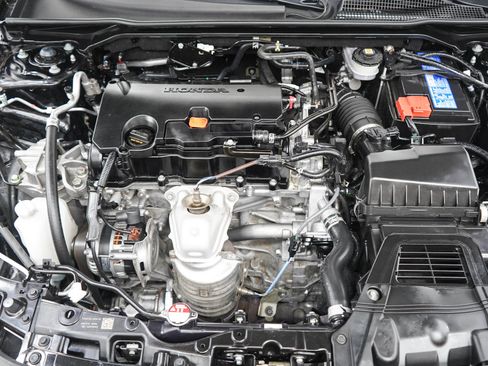 Used 2024 Honda Civic Sport image 28