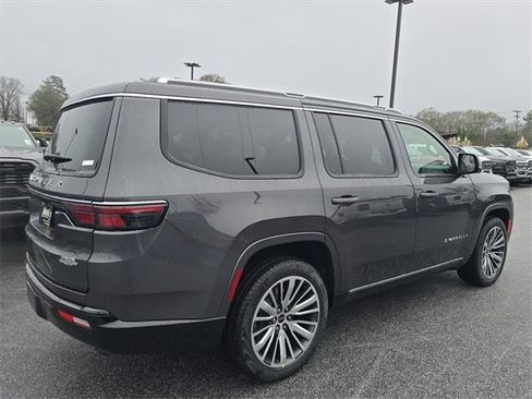 New 2025 Jeep Wagoneer Series II image 3