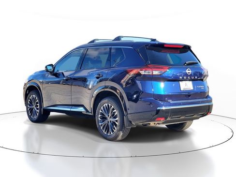 New 2026 Nissan Rogue Platinum image 3