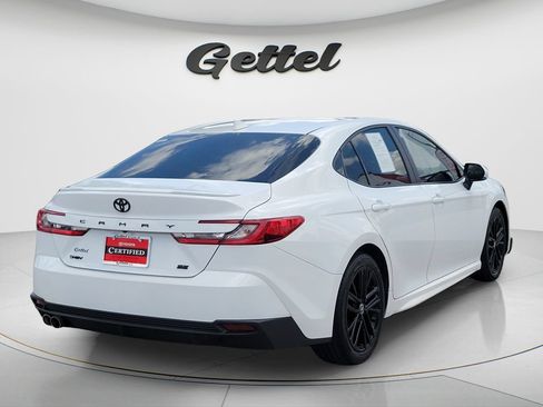 Certified 2025 Toyota Camry SE w/ Convenience Package FWD image 5