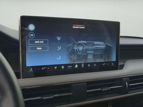 New 2026 Lincoln Corsair Reserve FWD image 18