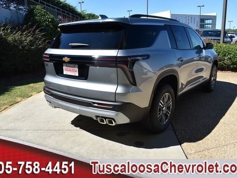 New 2026 Chevrolet Traverse LT w/ Driver Confidence Package image 12