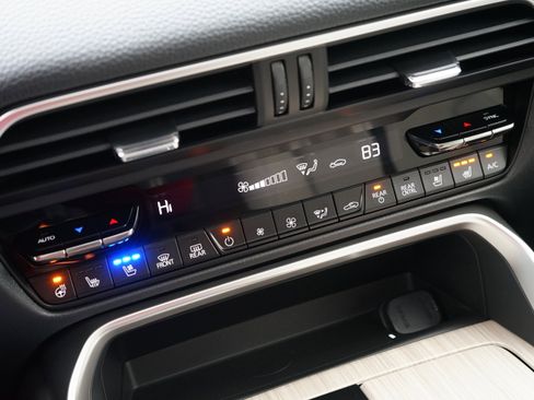 New 2026 MAZDA CX-90 3.3 Turbo w/ Preferred Package image 17