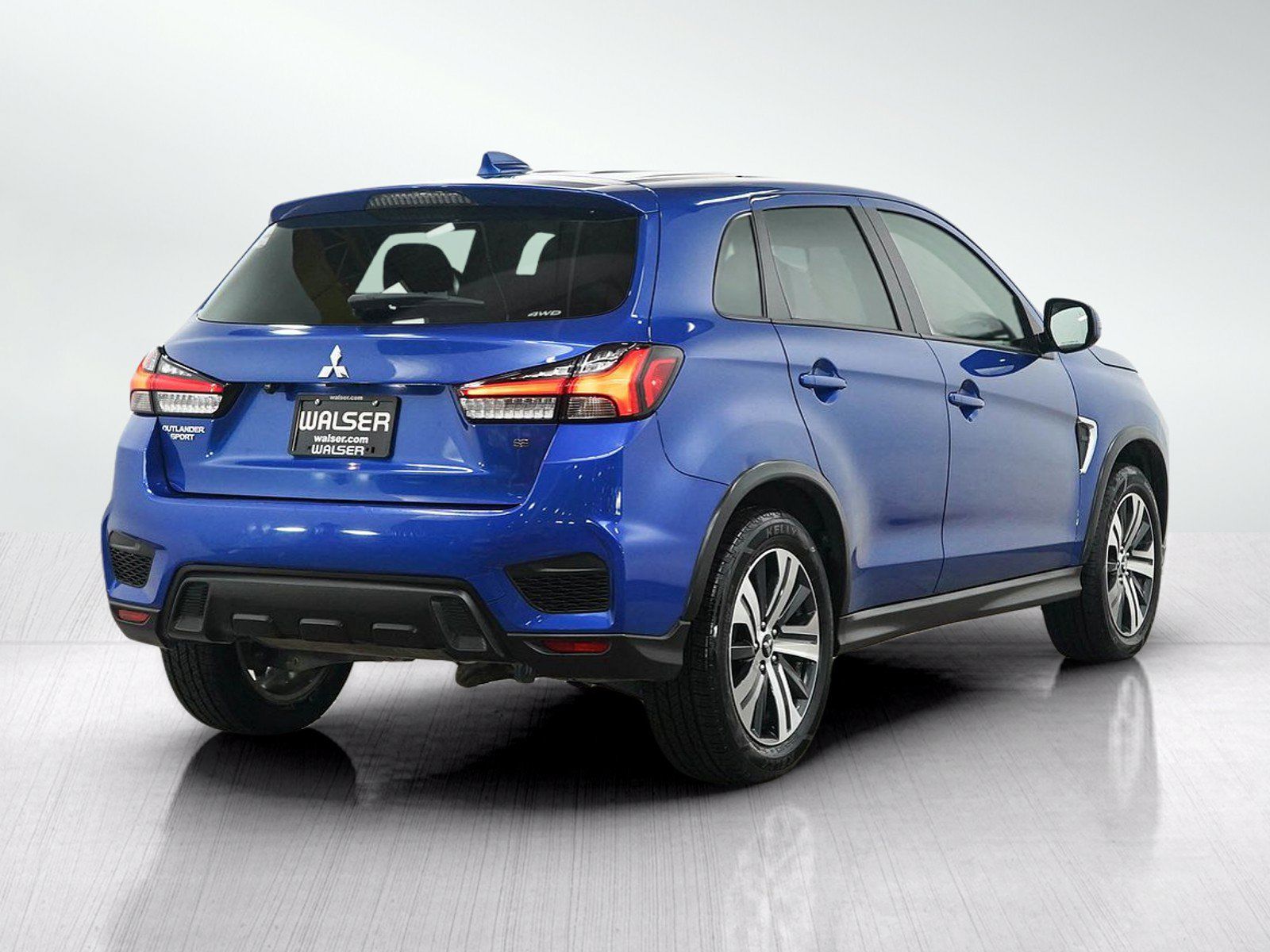Used 2024 Mitsubishi Outlander Sport SE AWD/4WD image 5