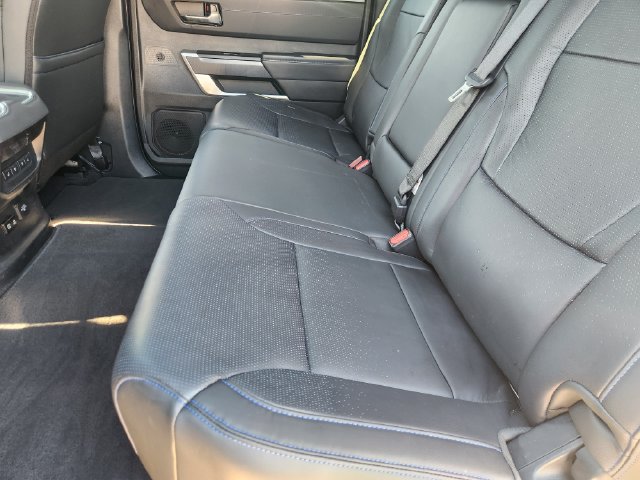 Used 2025 Toyota Tundra Platinum AWD/4WD image 29