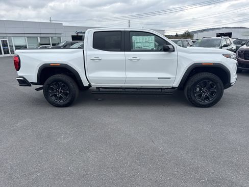 New 2025 GMC Canyon Elevation w/ Convenience Package image 2