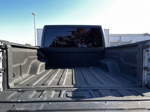 Used 2020 Jeep Gladiator Sport w/ Quick Order Package 24S image 27