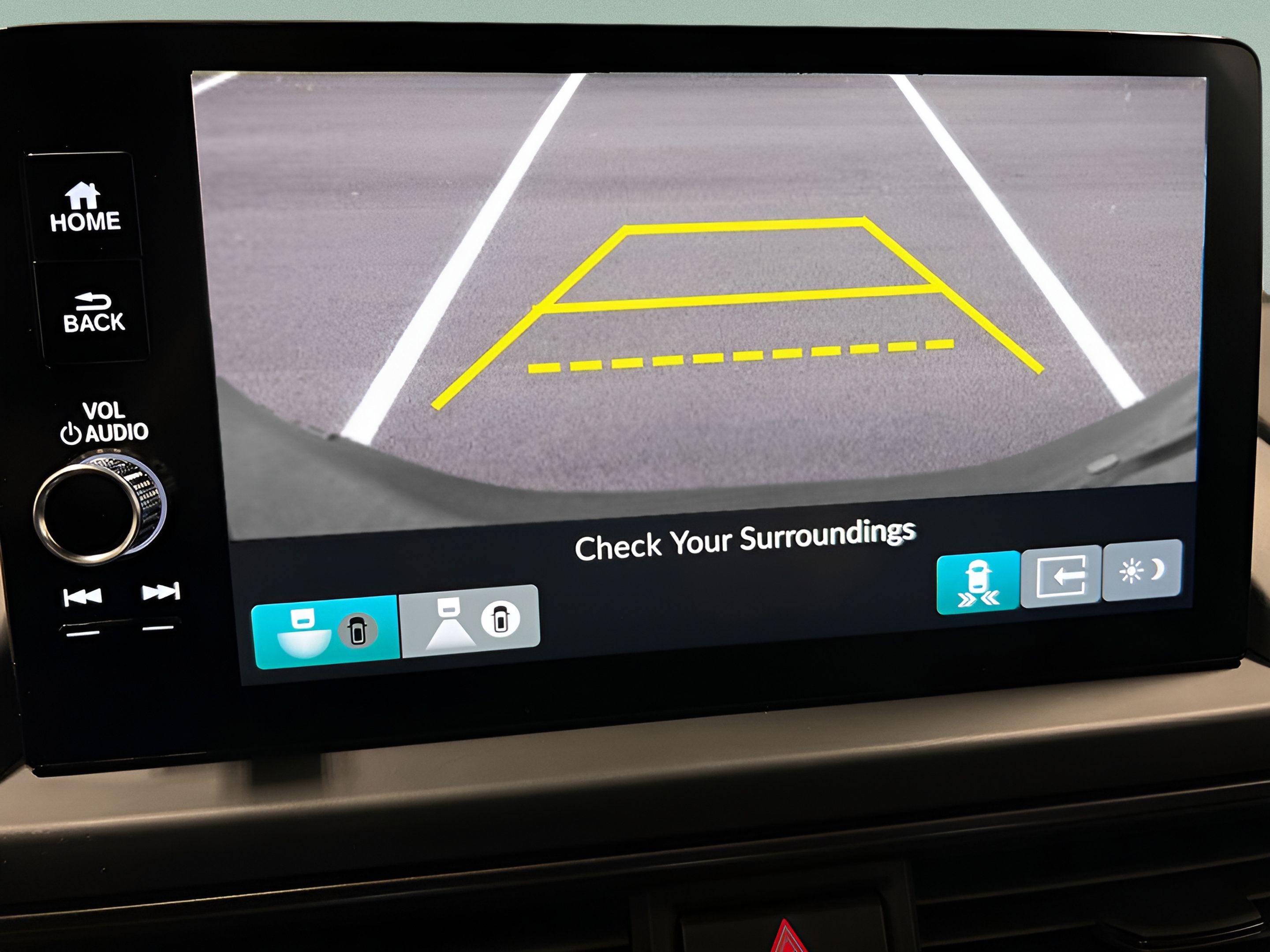 Used 2025 Honda Pilot TrailSport image 22