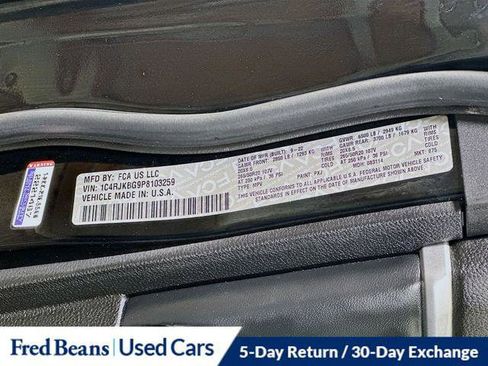 Certified 2023 Jeep Grand Cherokee L Limited w/ Luxury Tech Group II AWD/4WD image 35