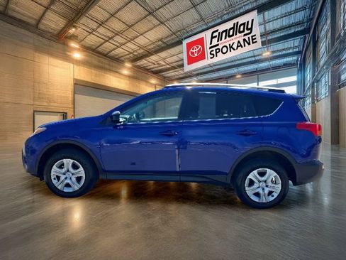 Used 2015 Toyota RAV4 LE AWD/4WD image 6