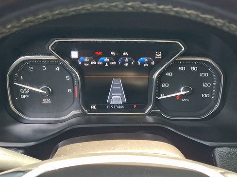 Used 2021 GMC Yukon Denali w/ Denali Premium Package AWD/4WD image 23