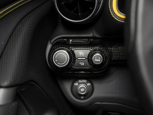 Used 2023 Ferrari 812 GTS image 47