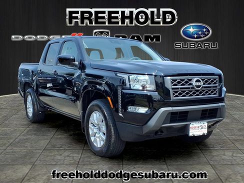 Used 2024 Nissan Frontier SV w/ SV Convenience Package AWD/4WD image 1