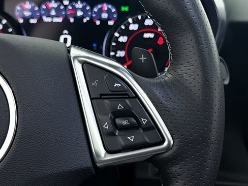 Used 2019 Chevrolet Camaro SS RWD image 39