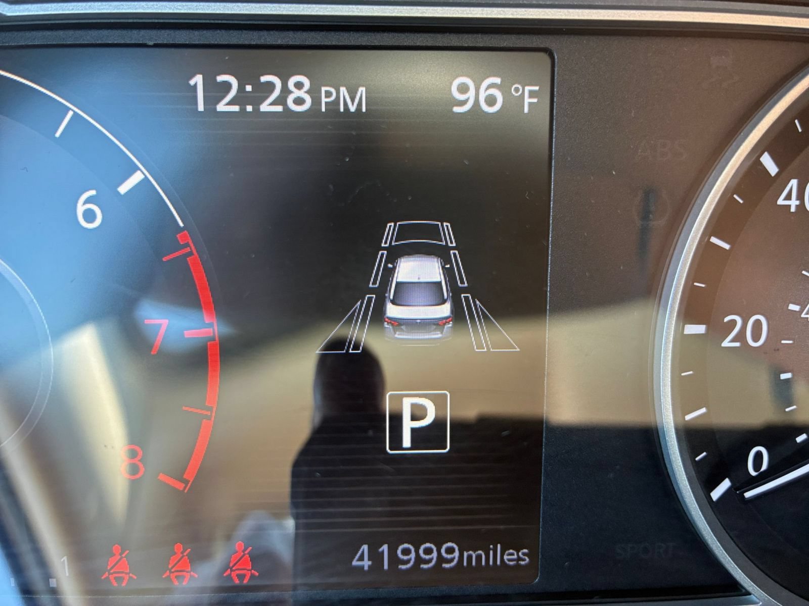 Used 2025 Nissan Versa SV FWD image 37