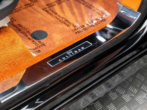 New 2026 Rolls-Royce Cullinan Black Badge image 39