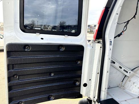 Used 2019 Chevrolet Express 2500 w/ Driver Convenience Package image 14