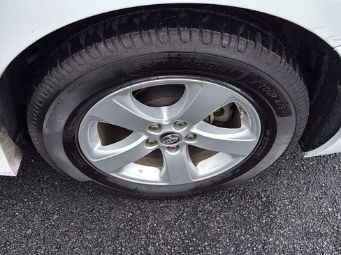 Used 2018 Toyota Sienna LE image 35