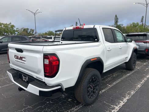 New 2026 GMC Canyon Elevation w/ Convenience Package image 4