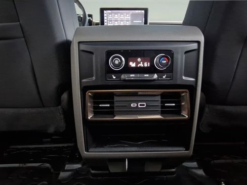 New 2025 GMC Hummer EV 3X w/ LPO, Sport Package image 26