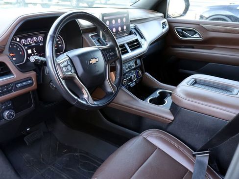 Used 2021 Chevrolet Tahoe High Country RWD image 4