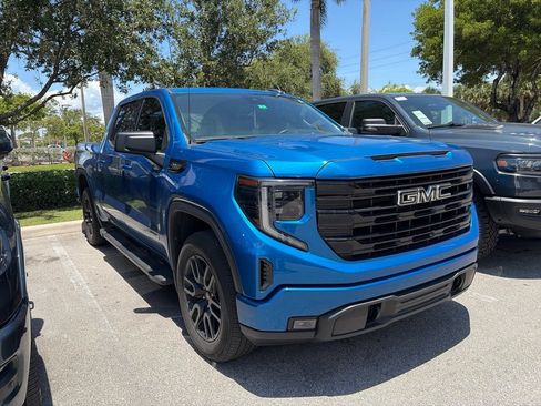 Used 2023 GMC Sierra 1500 Elevation w/ LPO, Elevation Black Package AWD/4WD image 2