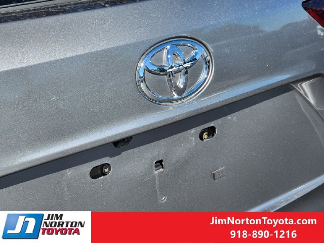 Used 2026 Toyota Highlander XLE AWD/4WD image 11
