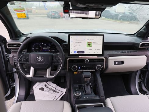 Certified 2026 Toyota Tacoma Limited AWD/4WD image 40