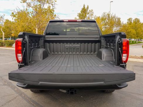 New 2026 GMC Sierra 1500 Elevation w/ Elevation Premium Package AWD/4WD image 10