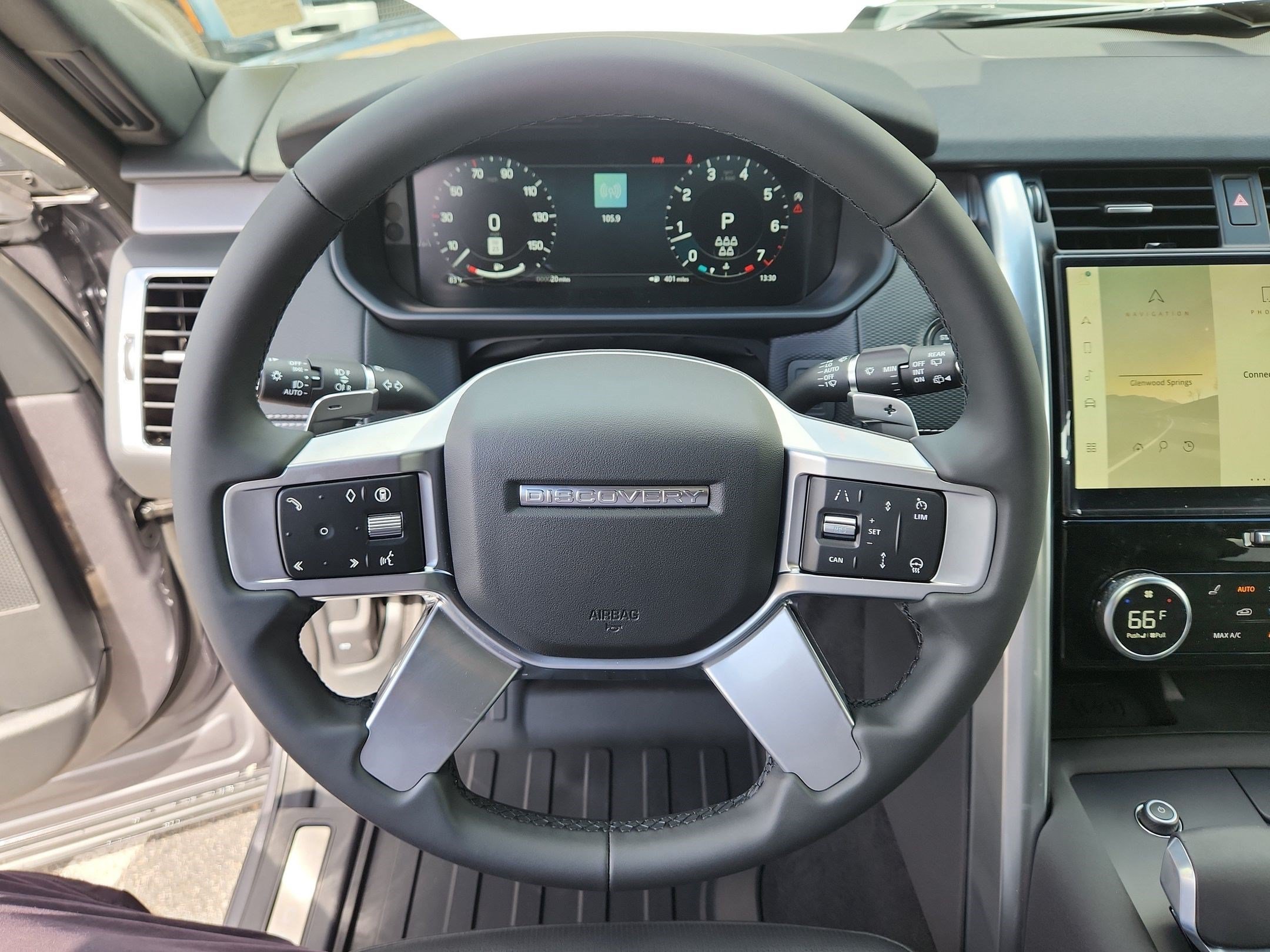 New 2026 Land Rover Discovery Dynamic SE AWD/4WD image 11